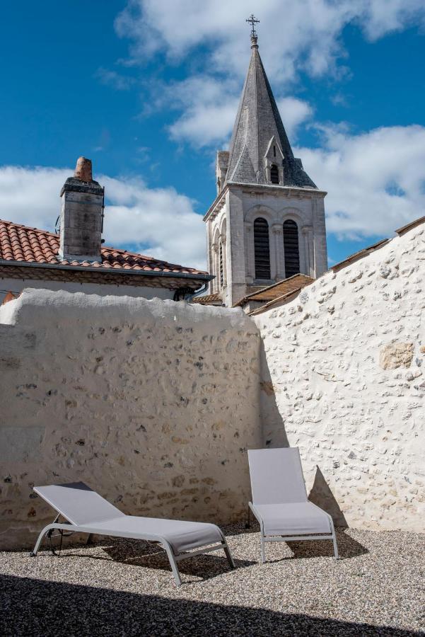 Au Coeur Du Village Bassillac Perigueux ภายนอก รูปภาพ