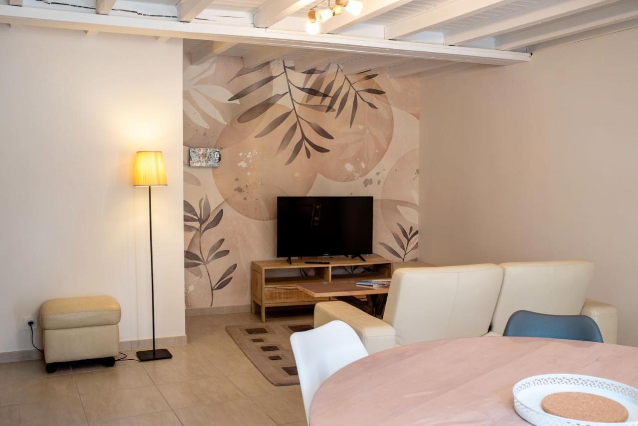 Au Coeur Du Village Bassillac Perigueux ภายนอก รูปภาพ